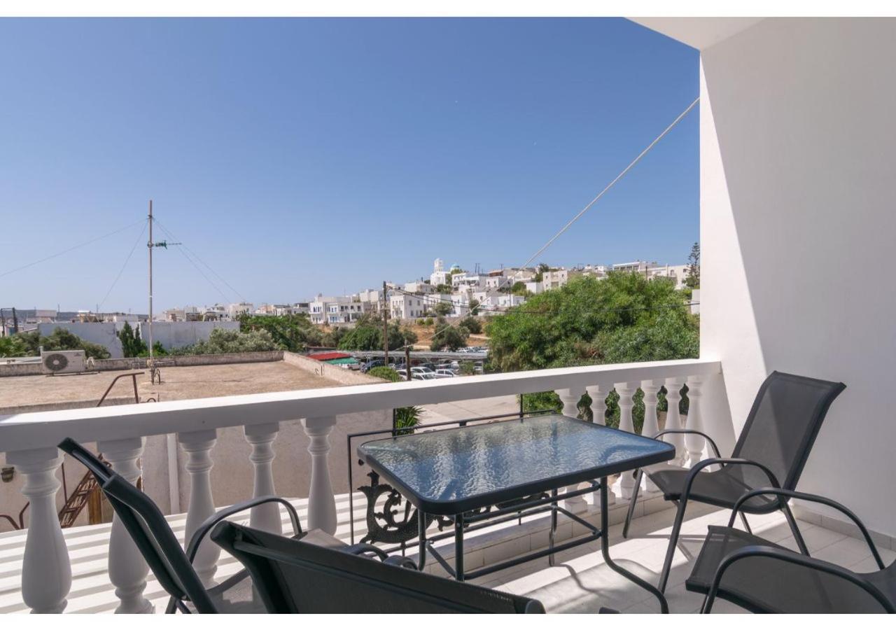 Soto's Comfort House Adamantas (Milos)
