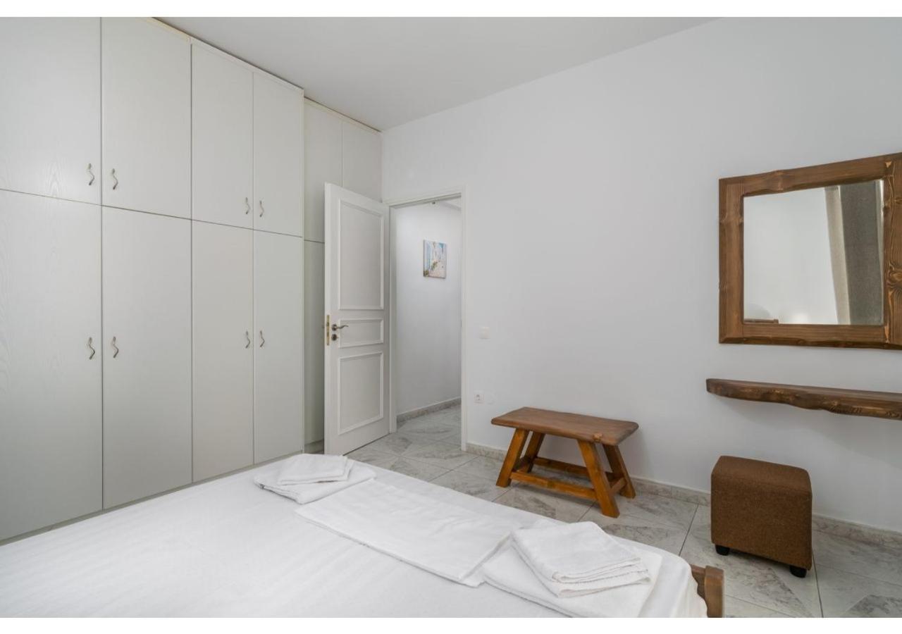 Apartment Soto's Comfort House Adamantas (Milos)