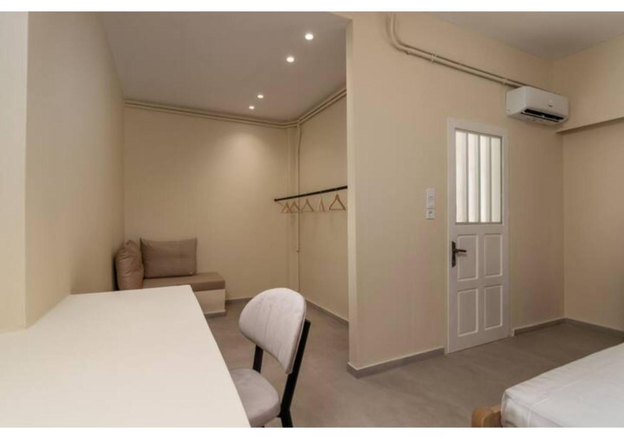 Soto's Comfort House Apartment Adamantas (Milos)